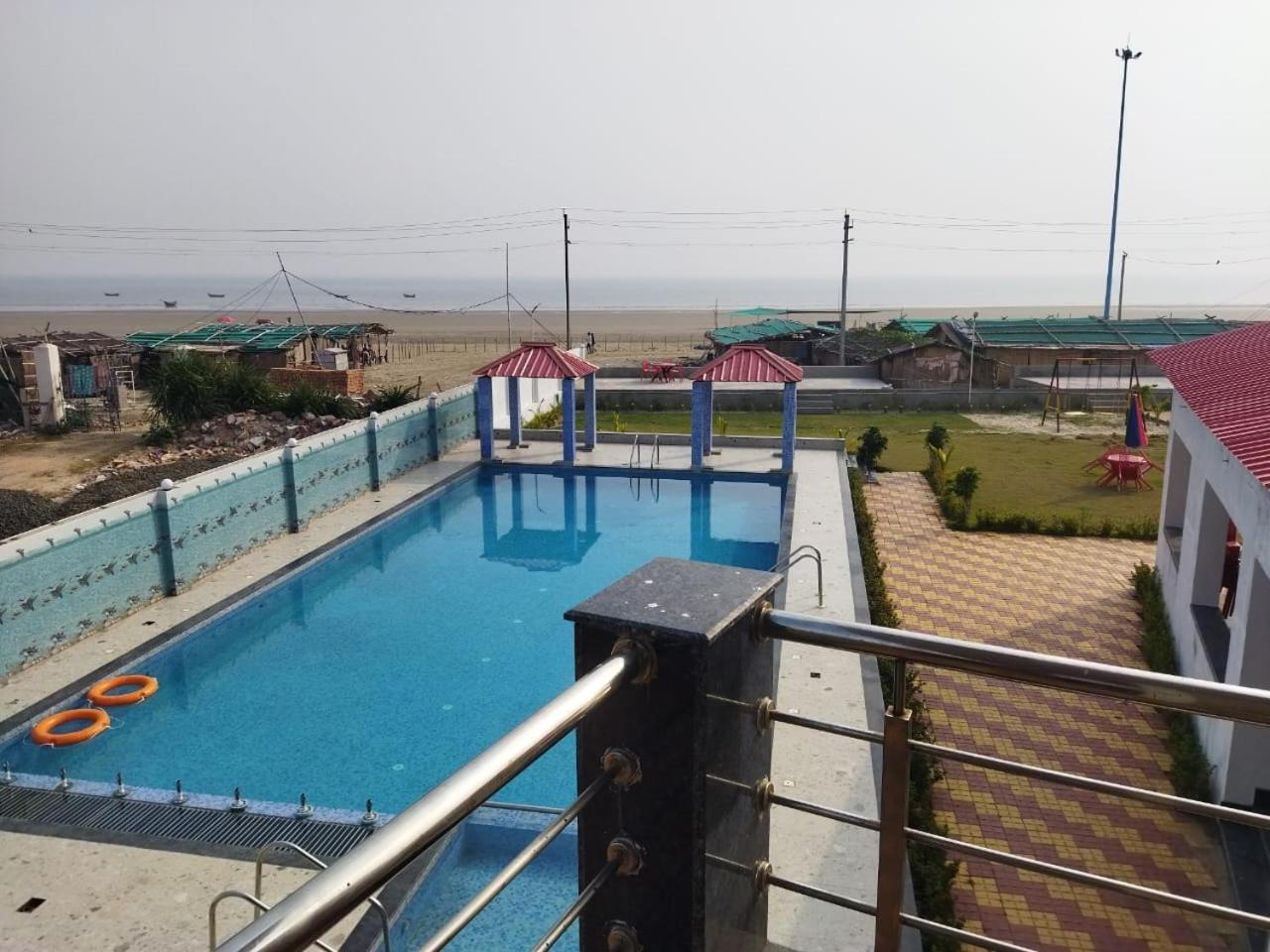 Sea Queen Beach Resort On Beach !! Couple Friendly Family Resort !! Mandarmani Exterior photo